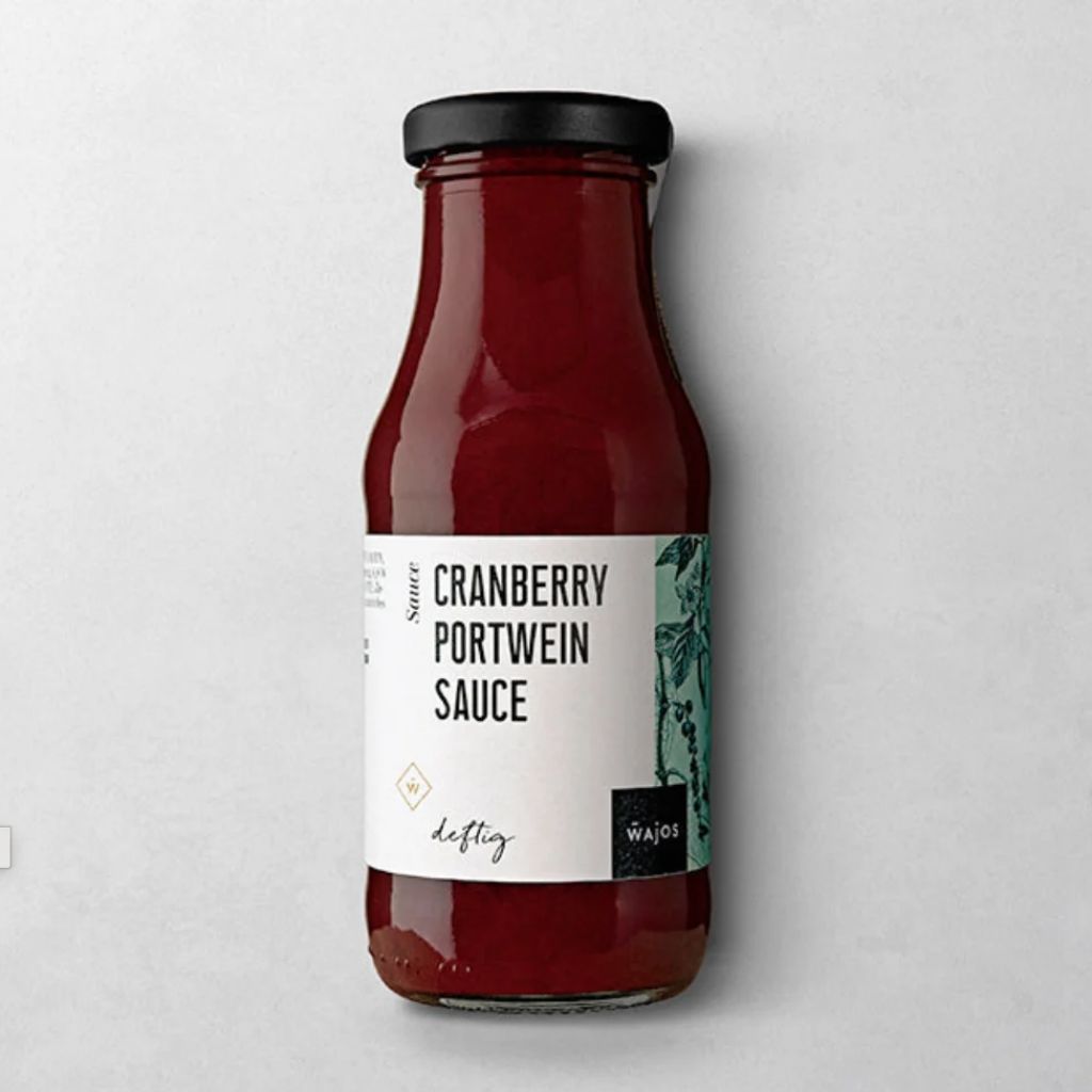 Eine Flasche Cranberrysauce mit Portwein 245 ml  bei Probieren & Genießen in Mannheim Innenstadt.