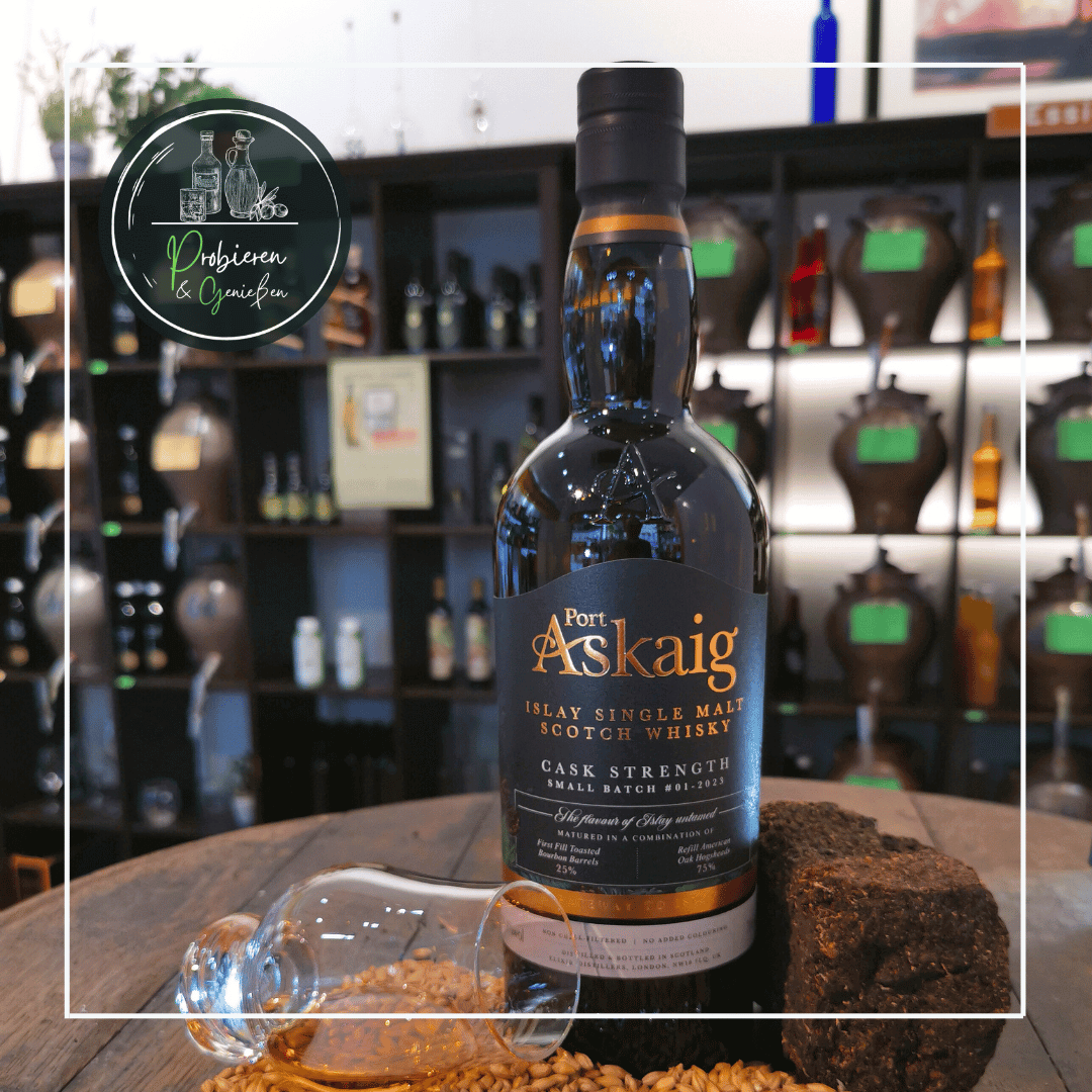 Ein grüne Flasche Single Malt Whisky von der Insel Islay auf dem Tisch