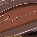 Laden Sie das Bild in den Galerie-Viewer, Tafel Schokolade mit Schriftzug Pralus